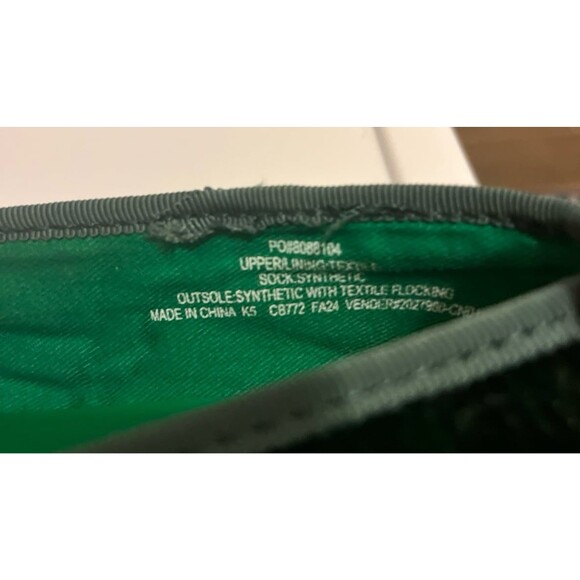 Kids' embroidered-skull velvet slip-on shoes - Picture 9 of 9